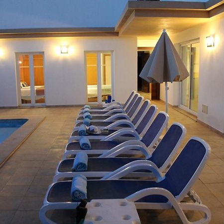 Villa Betty Cala'N Blanes  Kültér fotó